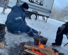 Рождественские Приключения: Ночь в Лесном Царстве с Джиперами 4х4