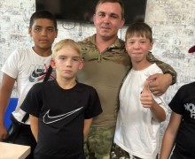 Сила духа: урок мужества Александра Костромина для ребят Каменского района