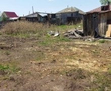 Волонтёры отряда Тыл.22 помогли семье мобилизованного в разборе мусора и лесопилке.
