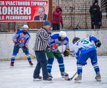 В Камне-на-Оби прошёл традиционный турнир по хоккею памяти Андрея Реснянского