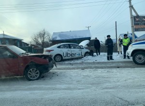 Очередное ДТП, возле магазина Стройбат.