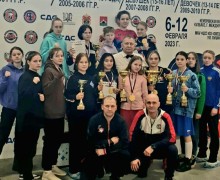 Каменские девушки привезли 3 из 8 золотых медалей по боксу