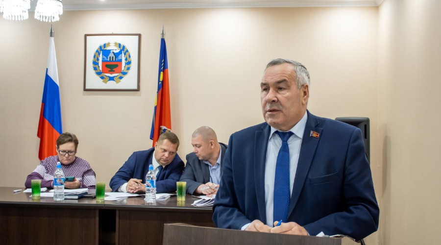 В Камне-на-Оби прошла последняя в этом году сессия Каменского районного Собрания депутатов