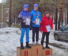 Каменские спортсмены отличились на краевых соревнованиях по лыжным гонкам
