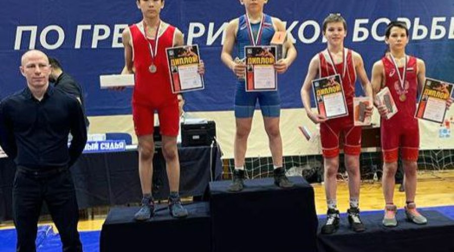 Каменские спортсмены заняли почётные места на турнире по греко-римской борьбе в г.Юрга