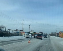 Очередное ДТП, возле магазина Стройбат.