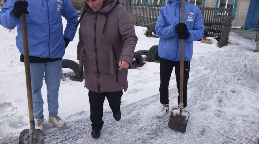 Дмитрий Беляев рассказал о помощи жителям по улице Мичурина в Камне-на-Оби