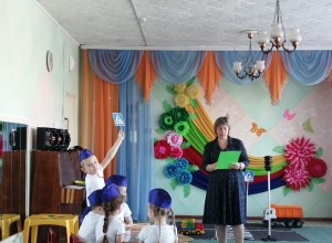 Юные инспекторы движения из детского сада № 17 г. Камень-на-Оби  приняли участие в викторине