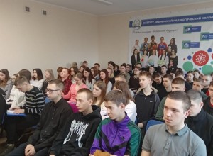 Сотрудники Госавтоинспекции провели встречу со студентами Каменского педагогического колледжа