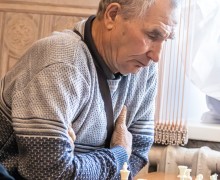 В Каменском шахматном клубе прошёл турнир среди ветеранов