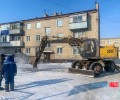 В Камне-на-Оби городские комунальщики устраняют аварию