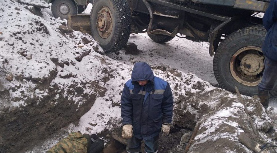 В камне-на-Оби ведутся ремонтные работы по устранению неисправностей на теплоснабжении