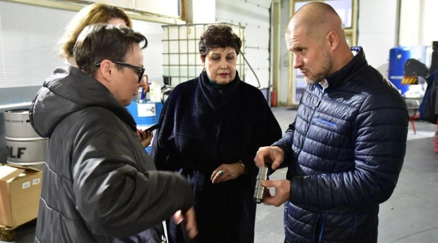 Депутат АКЗС Дмитрий Беляев запустил в работу совместный проект компании Комплекс АГРО и Каменского агротехнического техникума