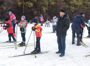 Каменские спортсмены отличились на краевых соревнованиях по лыжным гонкам
