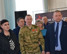Выставка «Герои спецоперации».