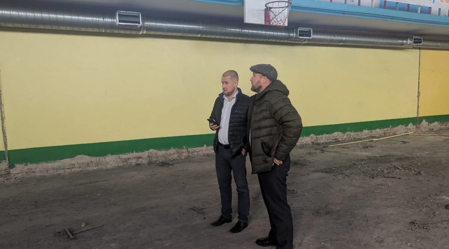О ремонте спортивной школы в Камне-на-Оби